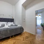 Stylish Old Town By Easybnb Apartament Praga