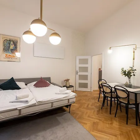Stylish Old Town By Easybnb Apartment *